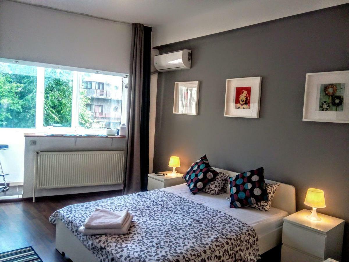 Central Bright Modern Studio Букурещ Екстериор снимка
